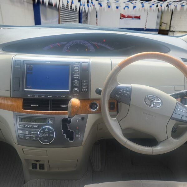 Toyota Estima Mpv 2009-59 #14