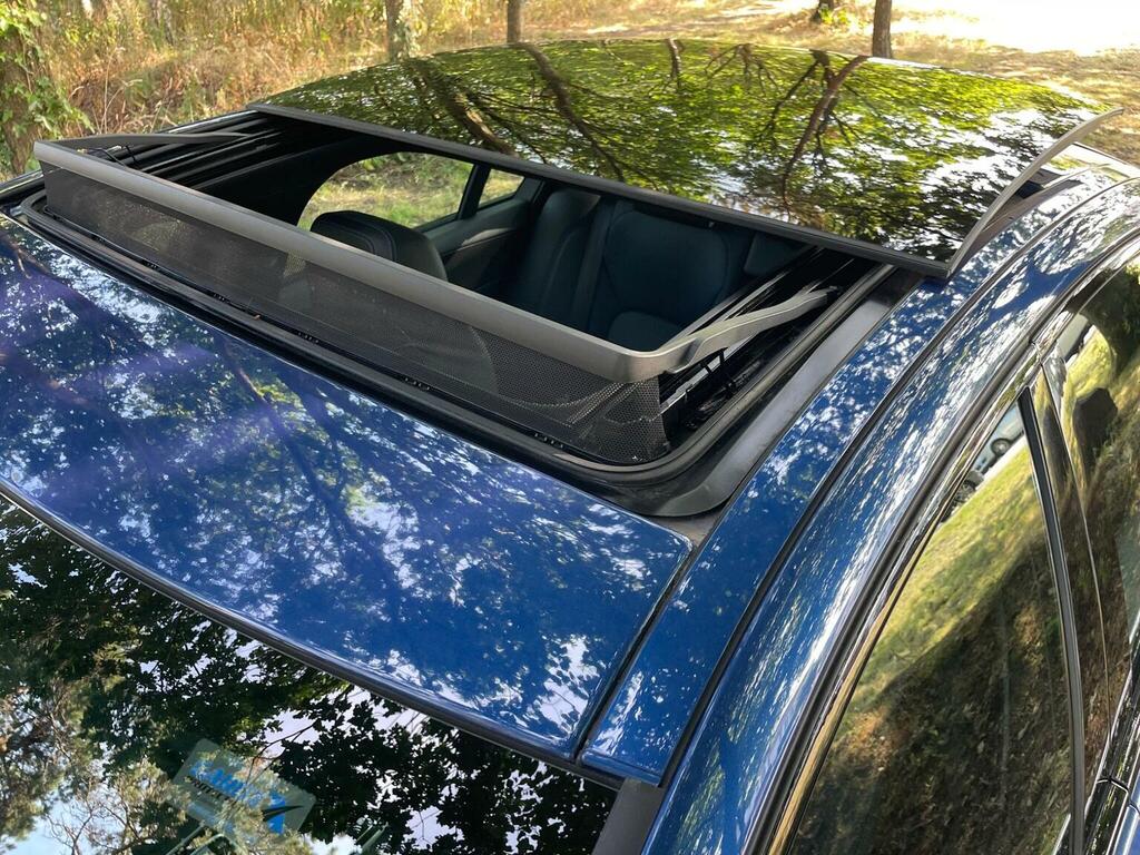 Jaguar XE Prestige Blue #11