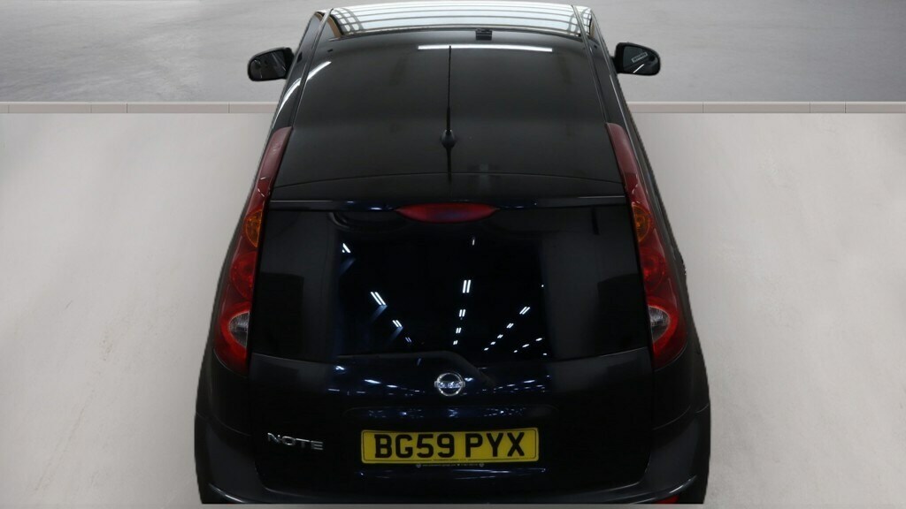 Nissan Note 2010 Nissan Notenbsp1.6 16V Tekna Euro 5 Red #8