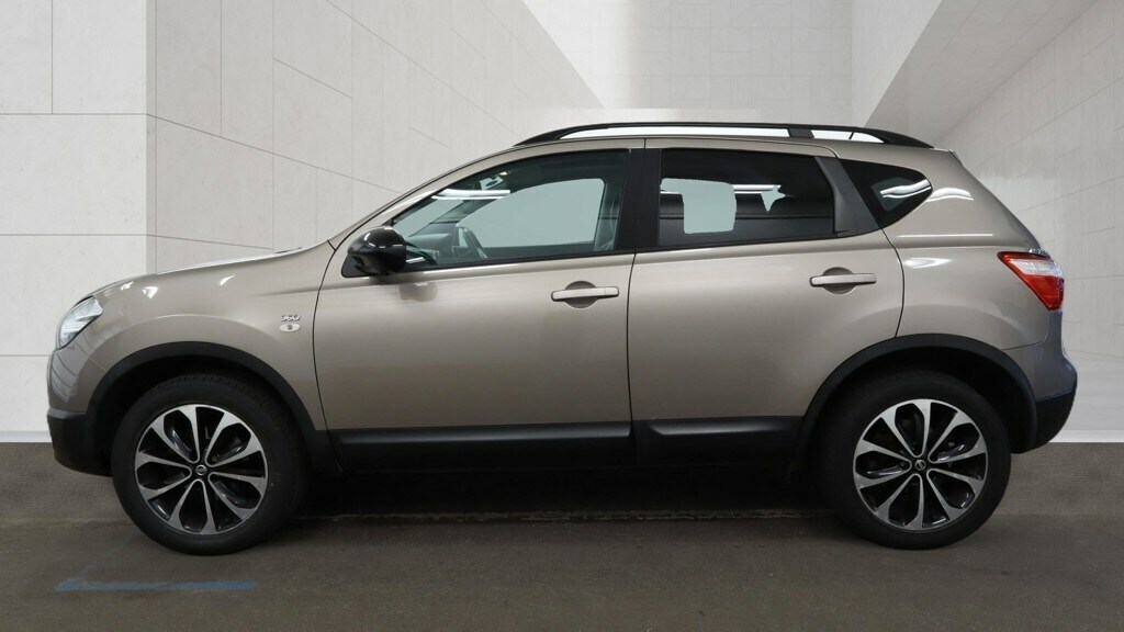 Nissan Qashqai 360 Black #6