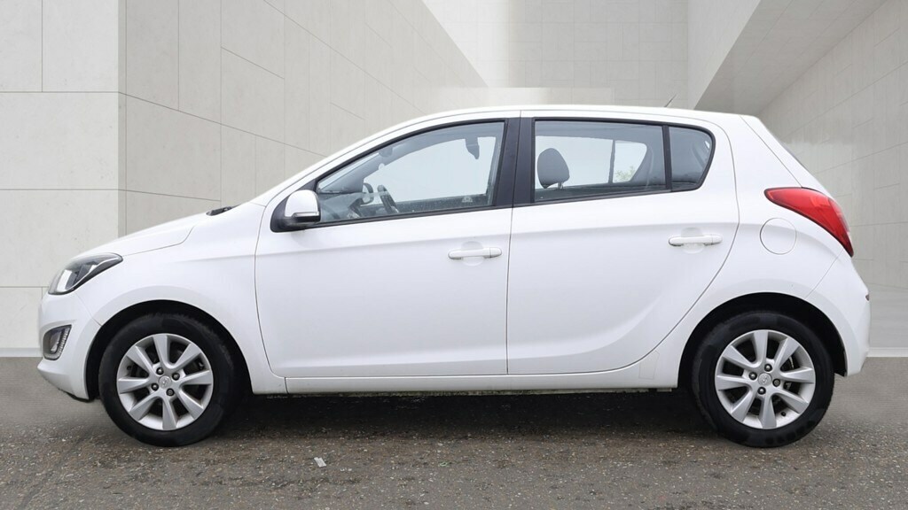 Hyundai I20 1.2 Style White #6