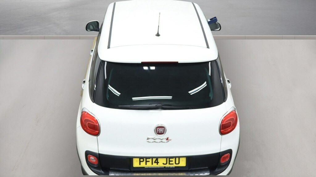 Fiat 500L Hatchback Red #8