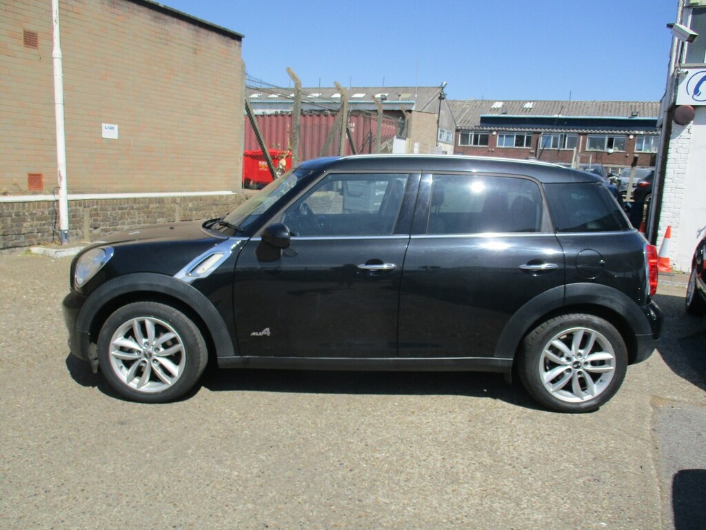 Mini Countryman 1.6 Cooper All4 Black #6