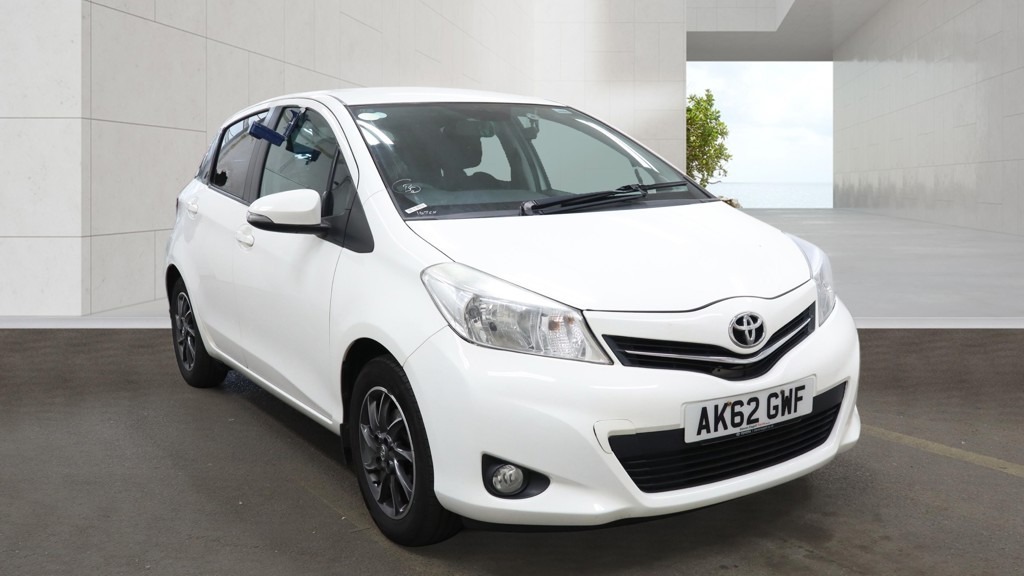 Toyota Yaris 1.0 Vvt-i Edition White