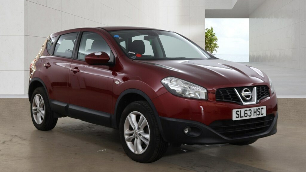 Nissan Qashqai 1.6 117 Acenta Red
