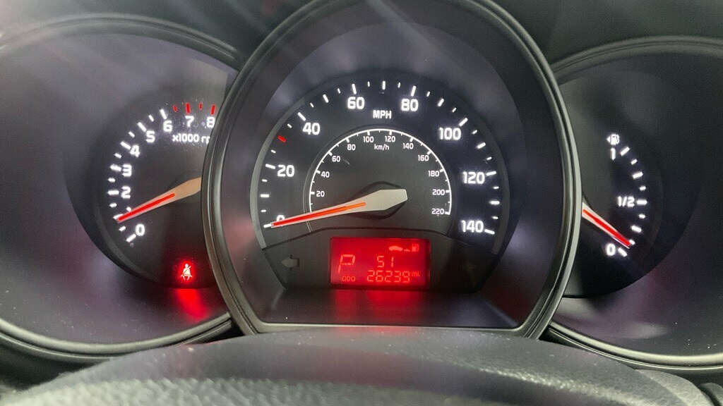 Kia RIO Domino 5-Door Black #12