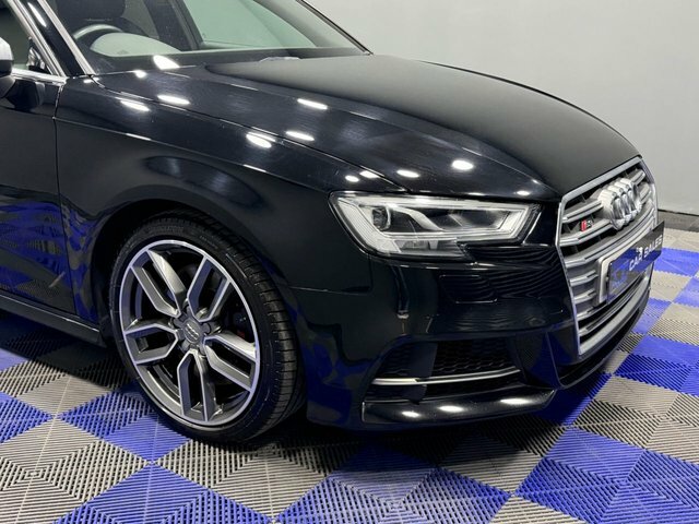 Audi S3 2018 2.0 Tfsi Sportback S Tronic Quattr GV67FLD Black #3