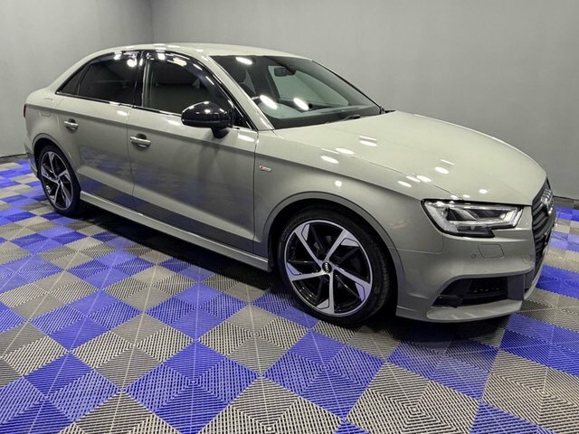 Audi A3 2019 1.5 Tfsi Cod 35 Black Edition Saloon Petr NC19LSK Black #4