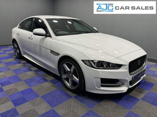 Jaguar XE 2018 2.0I Gpf R-sport Saloon Euro White #2