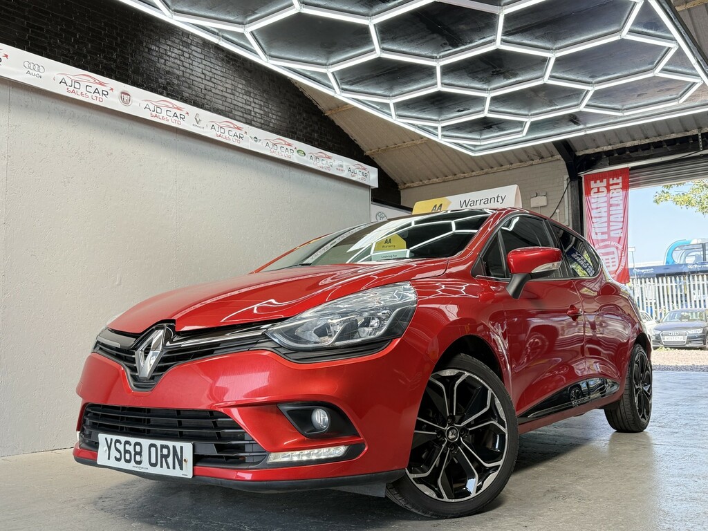 Renault Clio Hatchback 0.9 Iconic Tce 90 My18 Apply For Financ Red