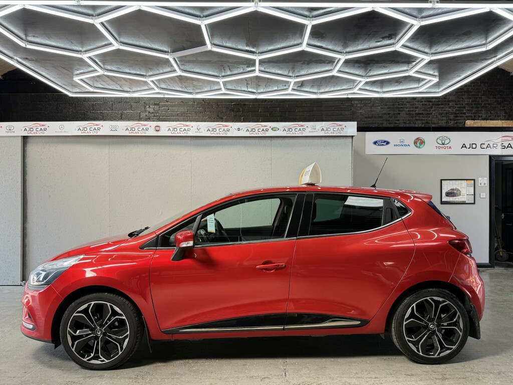 Renault Clio Hatchback 0.9 Iconic Tce 90 My18 Apply For Financ YS68ORN Red #2