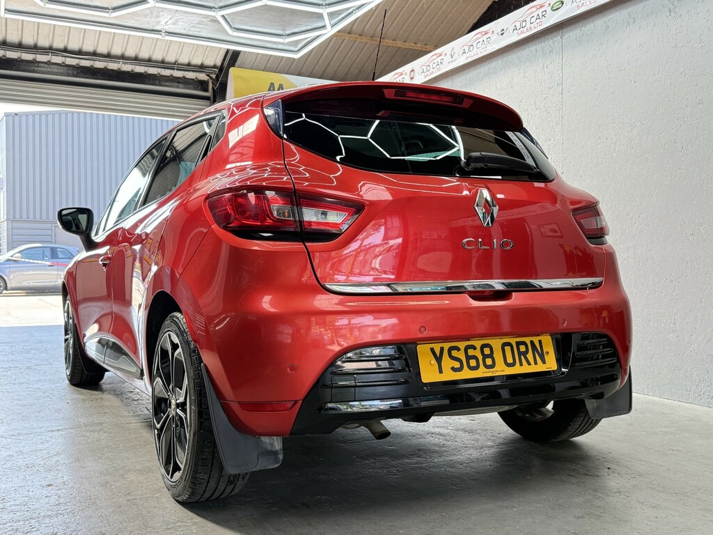 Renault Clio Hatchback 0.9 Iconic Tce 90 My18 Apply For Financ YS68ORN Red #3