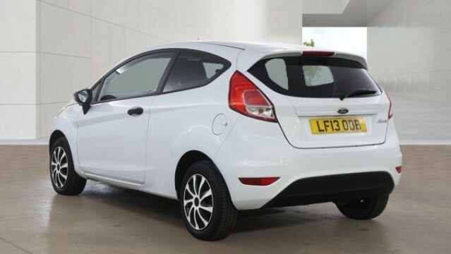 Ford Fiesta Hatchback 1.3 Studio 201313 LF13ODB White #4