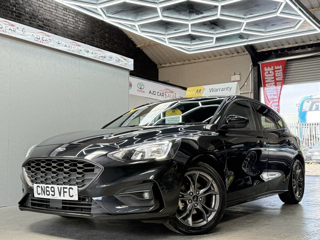 Ford Focus Hatchback 1.0 T Ecoboost St-line Apply For Financ Black