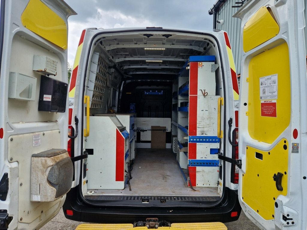 Vauxhall Movano Mpv White #2