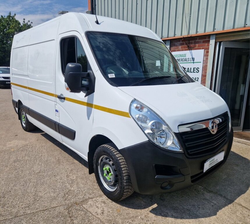 Vauxhall Movano Mpv White #6