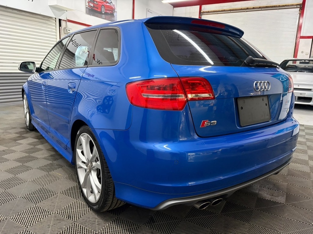 Audi A3 Black Edition 35 Tfsi 150 Ps S Tronic Red #7