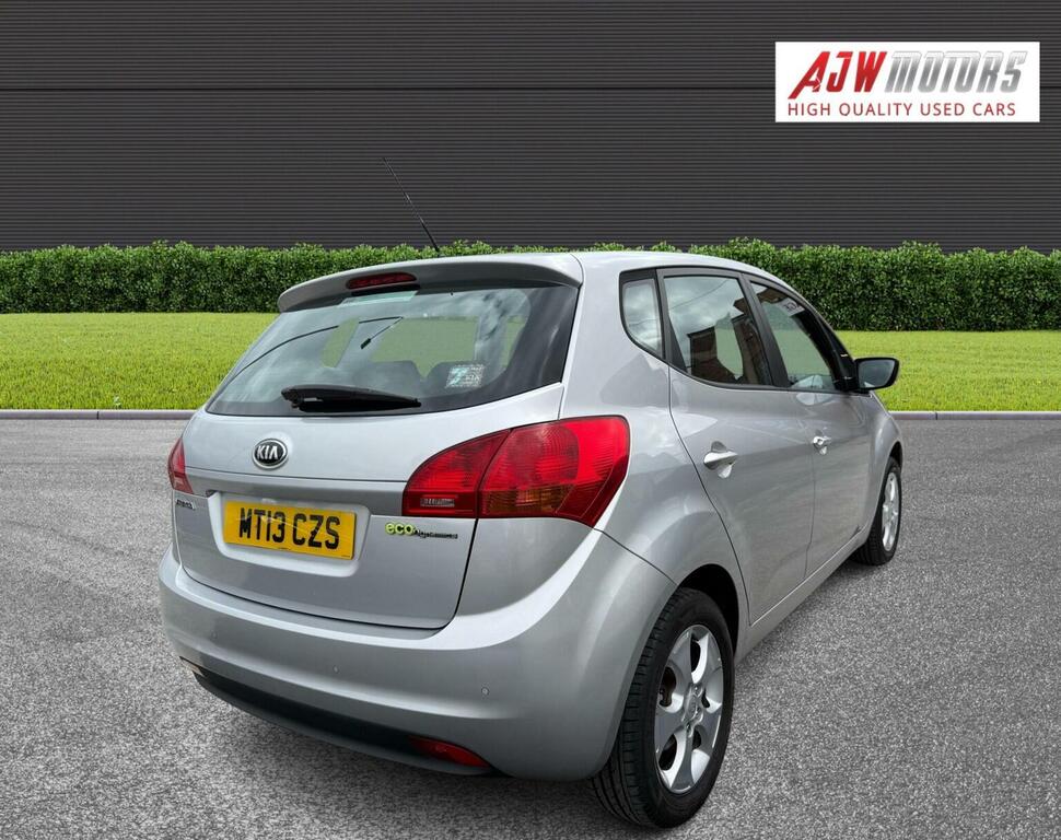 Kia Venga Mpv 1.4 Ecodynamics 2 Euro 5 Ss 201313 Silver #3