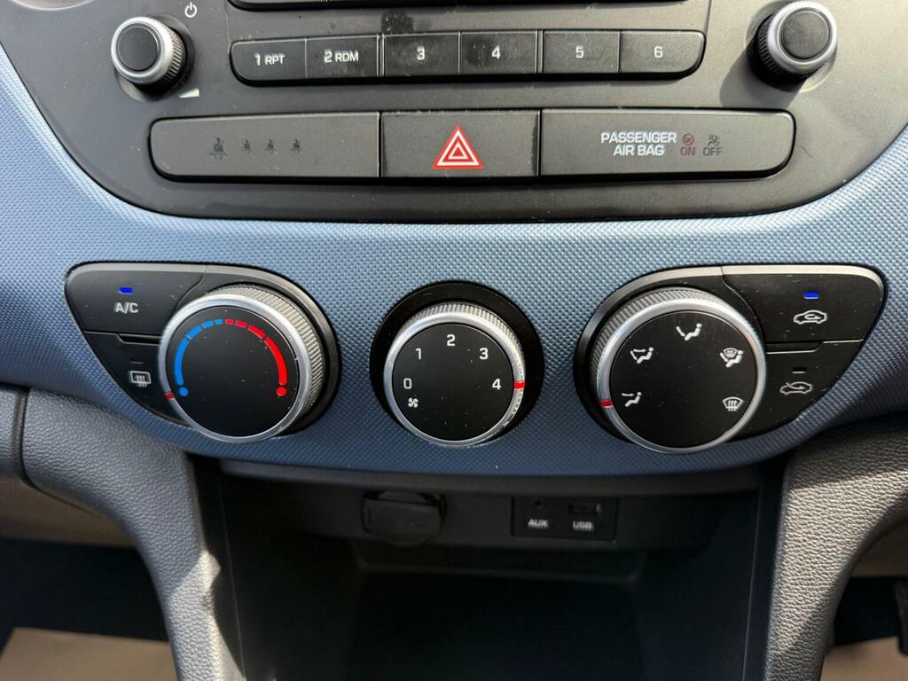 Hyundai I10 1L Premium Blue #18