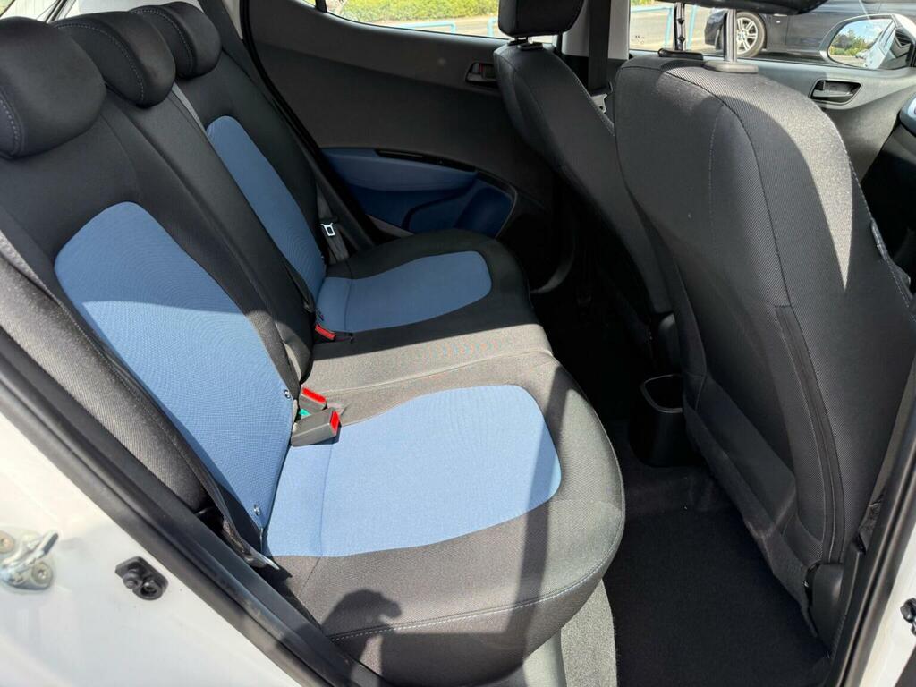 Hyundai I10 1L Premium Blue #22