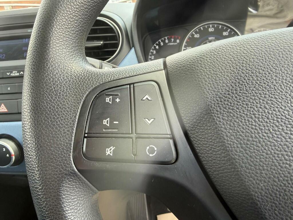 Hyundai I10 1L Premium Blue #16