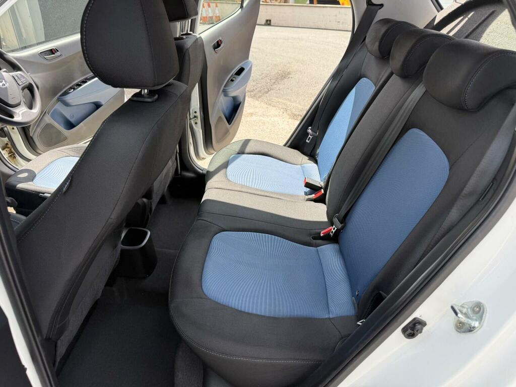 Hyundai I10 1L Premium Blue #26