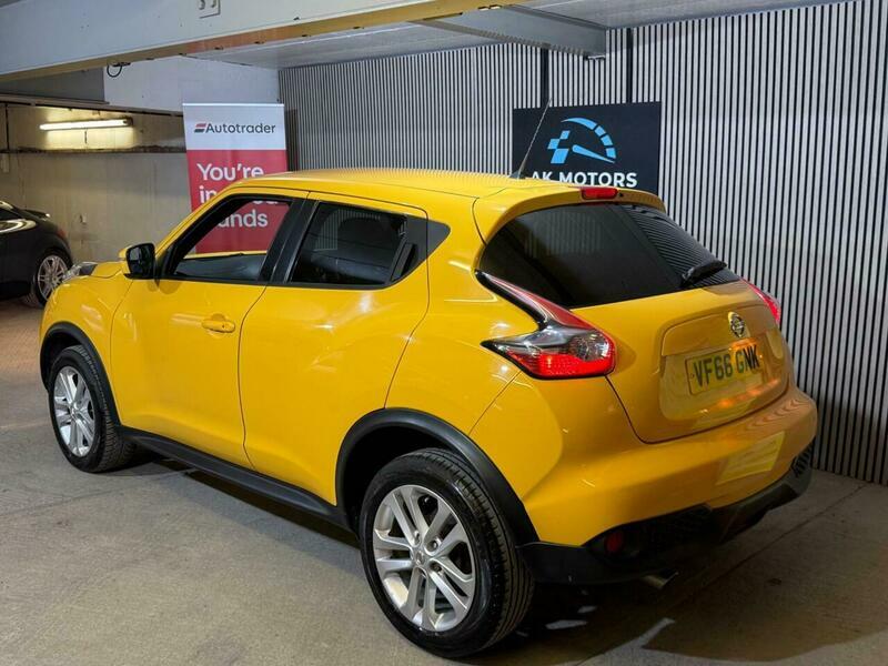 Nissan Juke 1.5 Dci N-connecta Euro Yellow #3