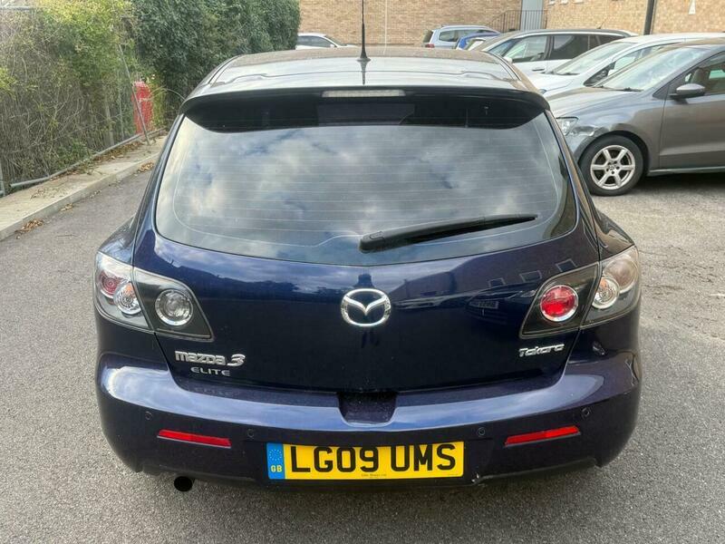 Mazda 3 1.6 Takara Blue #5