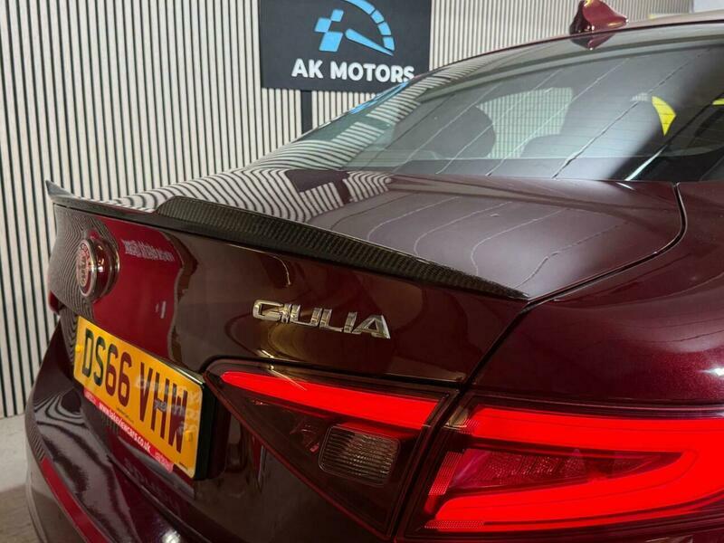 Alfa Romeo Giulia 2.0 Tb Super Red #57