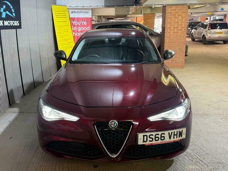 Alfa Romeo Giulia 2.0 Tb Super Red #17