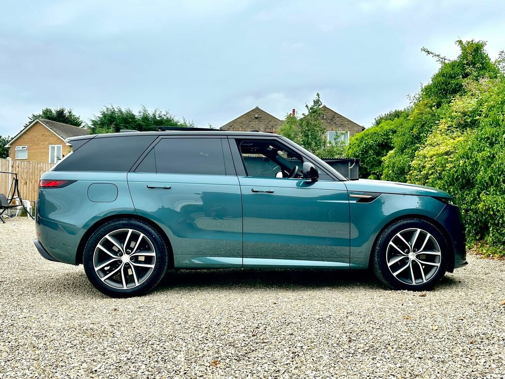 Land Rover Range Rover Sport Range Rover Sport Estate Green #6