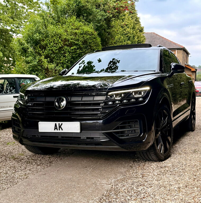 Volkswagen Touareg 3.0 Tsi V6 Black Edition Suv Tiptronic Black #2