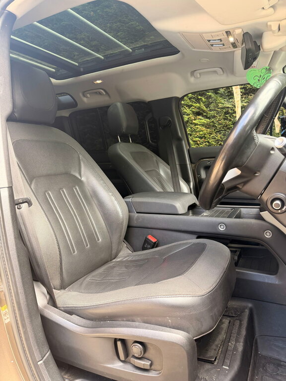 Land Rover Defender 110 X-dynamic Hse Grey #10