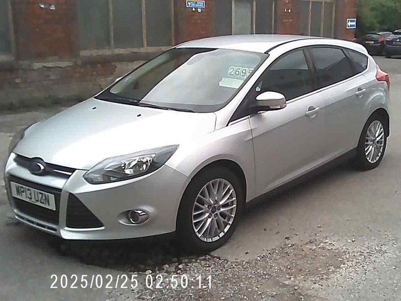 Ford Focus Zetec Silver #2