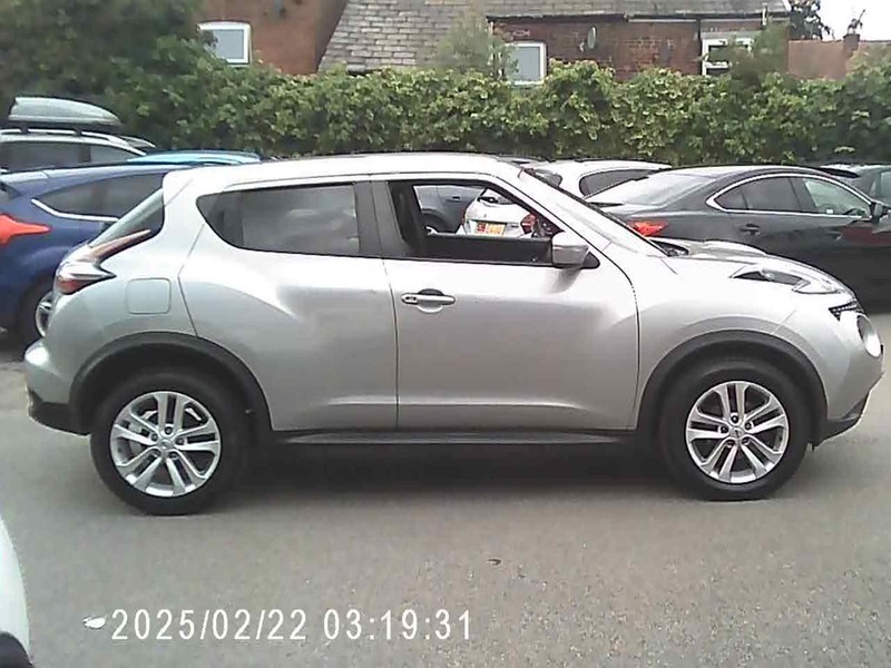 Nissan Juke N-connecta Dig-t Silver #5