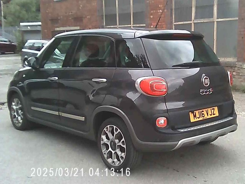 Fiat 500L Multijet Trekking Grey #2