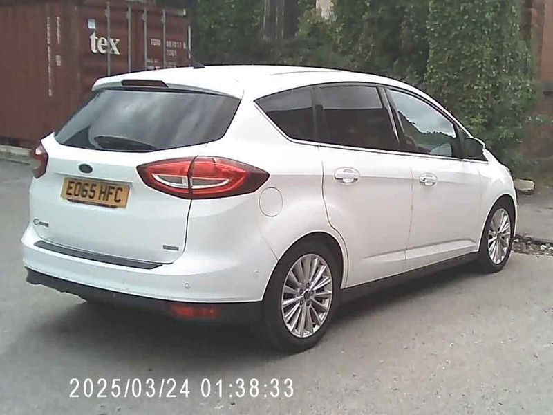 Ford C-Max Titanium White #6