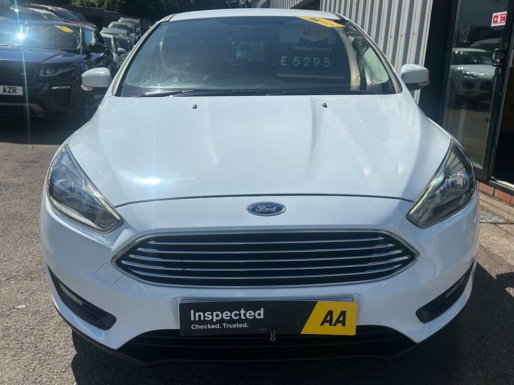 Ford Focus Hatchback 1.5 Tdci Zetec Edition Euro 6 Ss HV67EBM White #2
