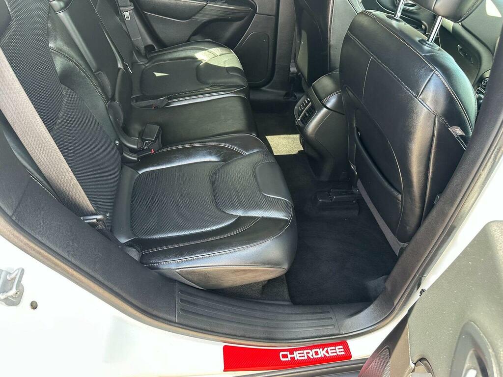 Jeep Cherokee 2.2L M-jet II Limited 1 Owner Fsh Black #22