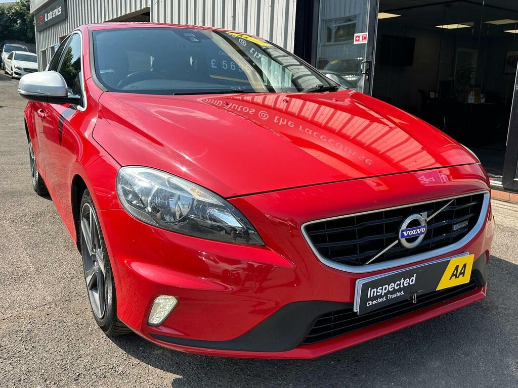 Volvo V40 1.6 D2 R-design Euro 5 Ss Red