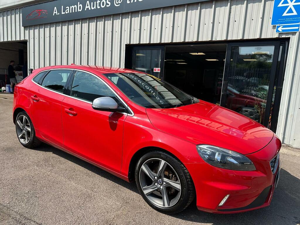 Volvo V40 1.6 D2 R-design Euro 5 Ss Red #3