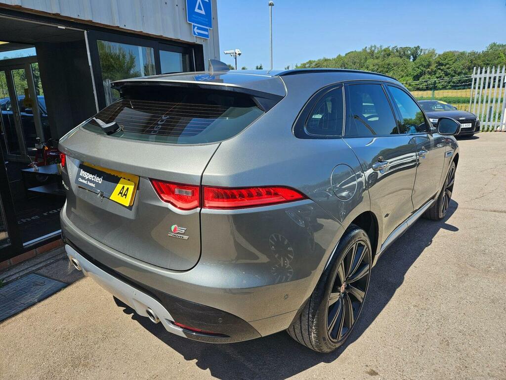 Jaguar F-Pace Suv 3.0 D300 V6 S Awd Euro 6 Ss 2017 Silver #6