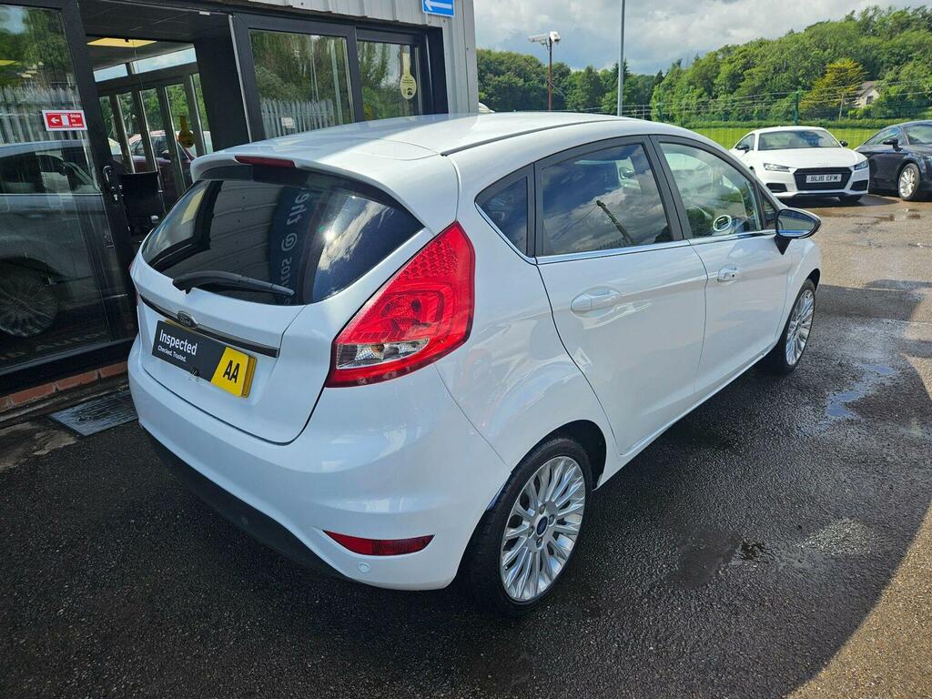 Ford Fiesta 1.4 Titanium White #5