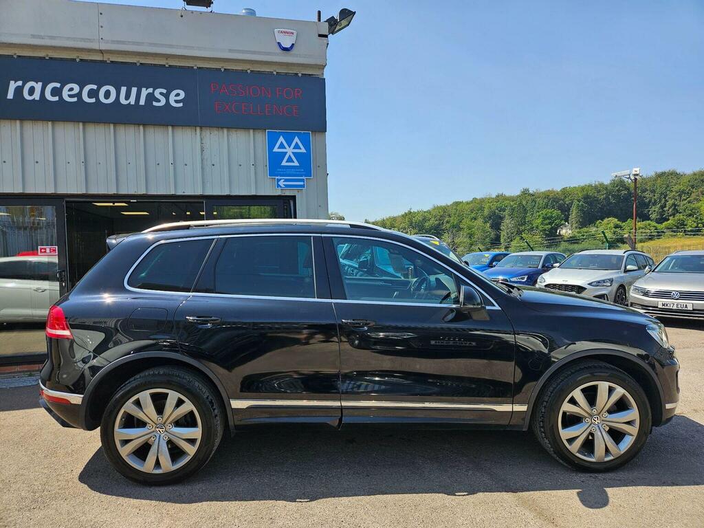Volkswagen Touareg Suv 3.0 Tdi V6 Bluemotion Tech R-line Tiptronic 4W WK16VCF Black #4