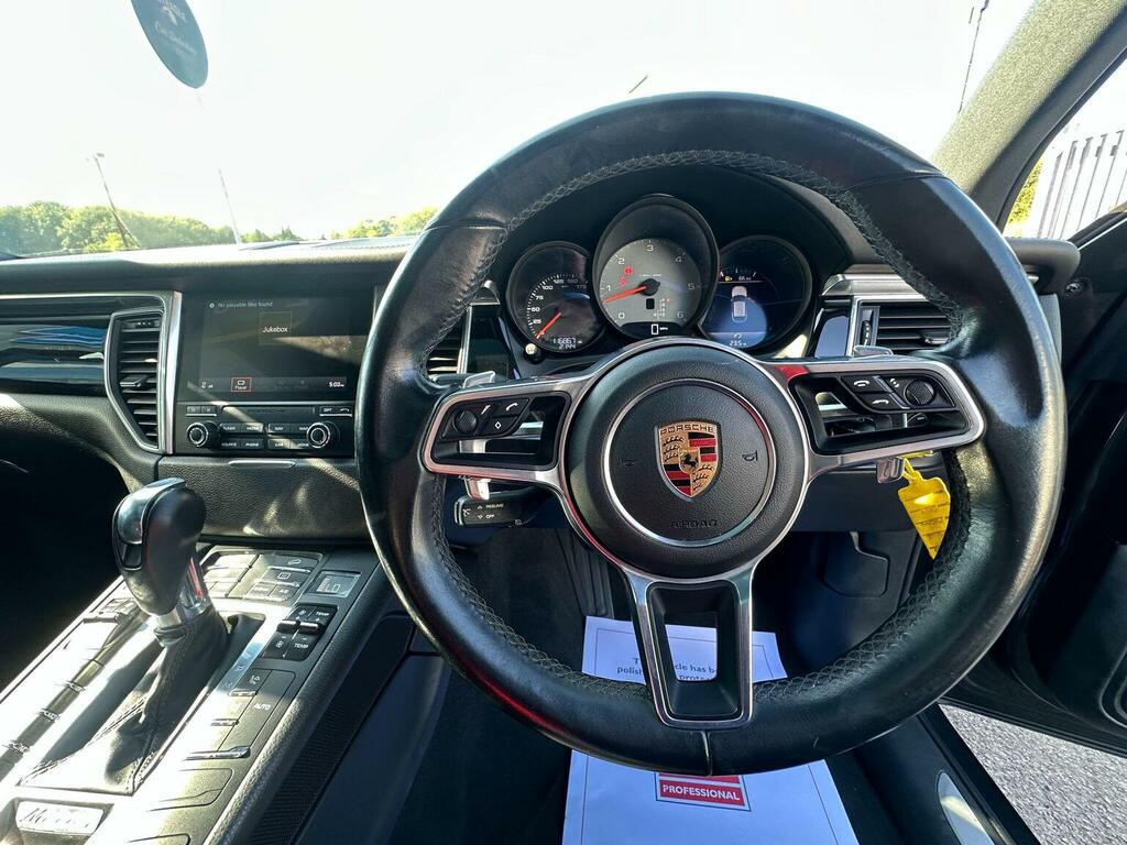 Porsche Macan 3.0 D S Pdk 258 Bhp Blue #13