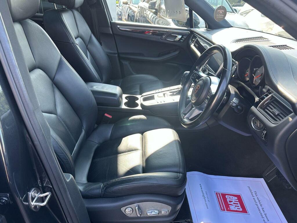 Porsche Macan 3.0 D S Pdk 258 Bhp Blue #12
