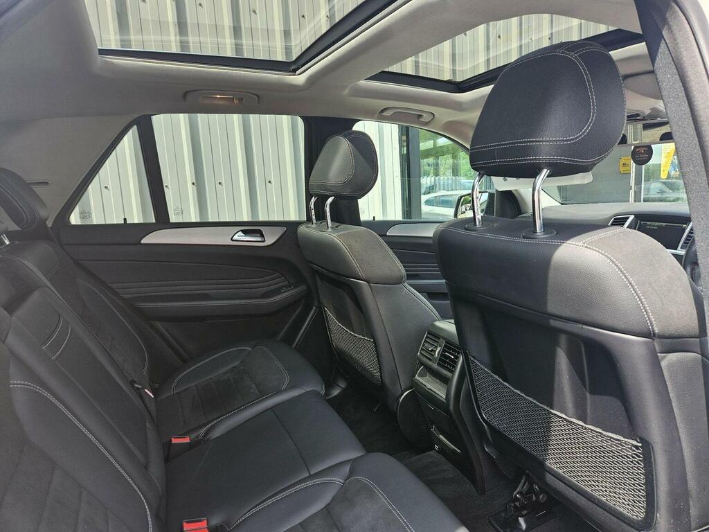 Mercedes-Benz M Class Ml350 Bluetec Amg Black #13