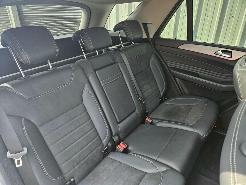 Mercedes-Benz M Class Ml350 Bluetec Amg Black #11