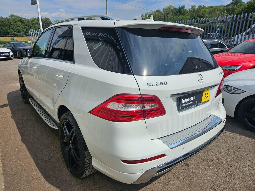 Mercedes-Benz M Class Ml350 Bluetec Amg Black #8