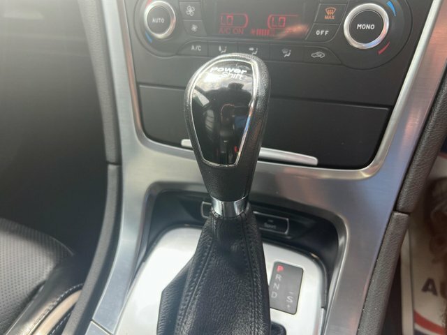 Ford Mondeo 1.6T Ecoboost Titanium X Euro 5 Brown #44